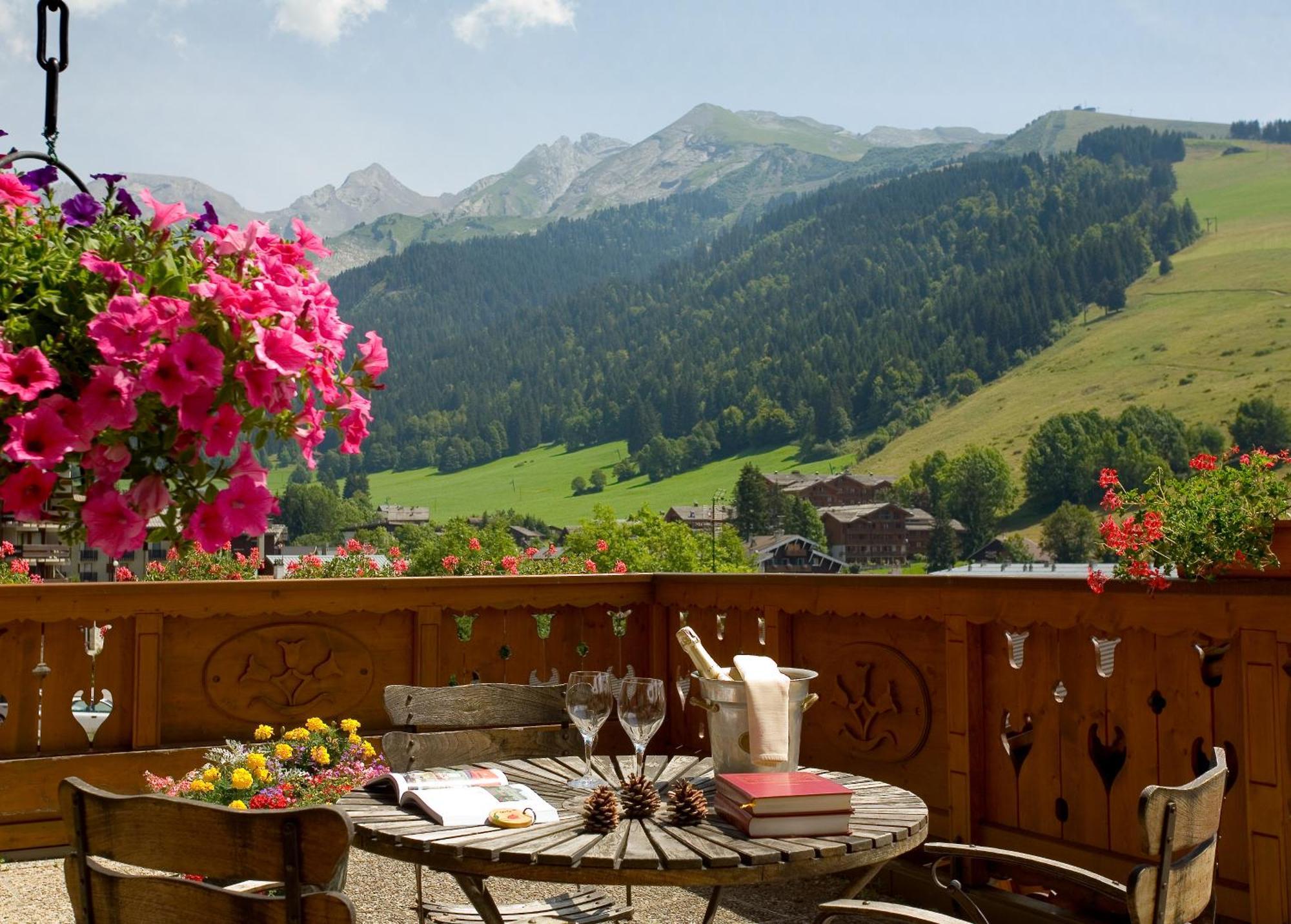 Carlina Hotel La Clusaz Exterior foto